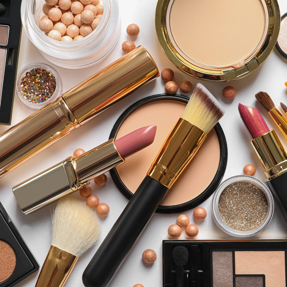 TRADA LUXURY { COSMETICS }